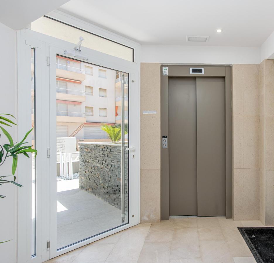M A R I V E N T Suite With Bathroom And Terrace 50 M2 ロザス エクステリア 写真